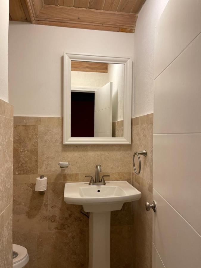 Sapphire Garden Townhouses جورج تاون المظهر الخارجي الصورة