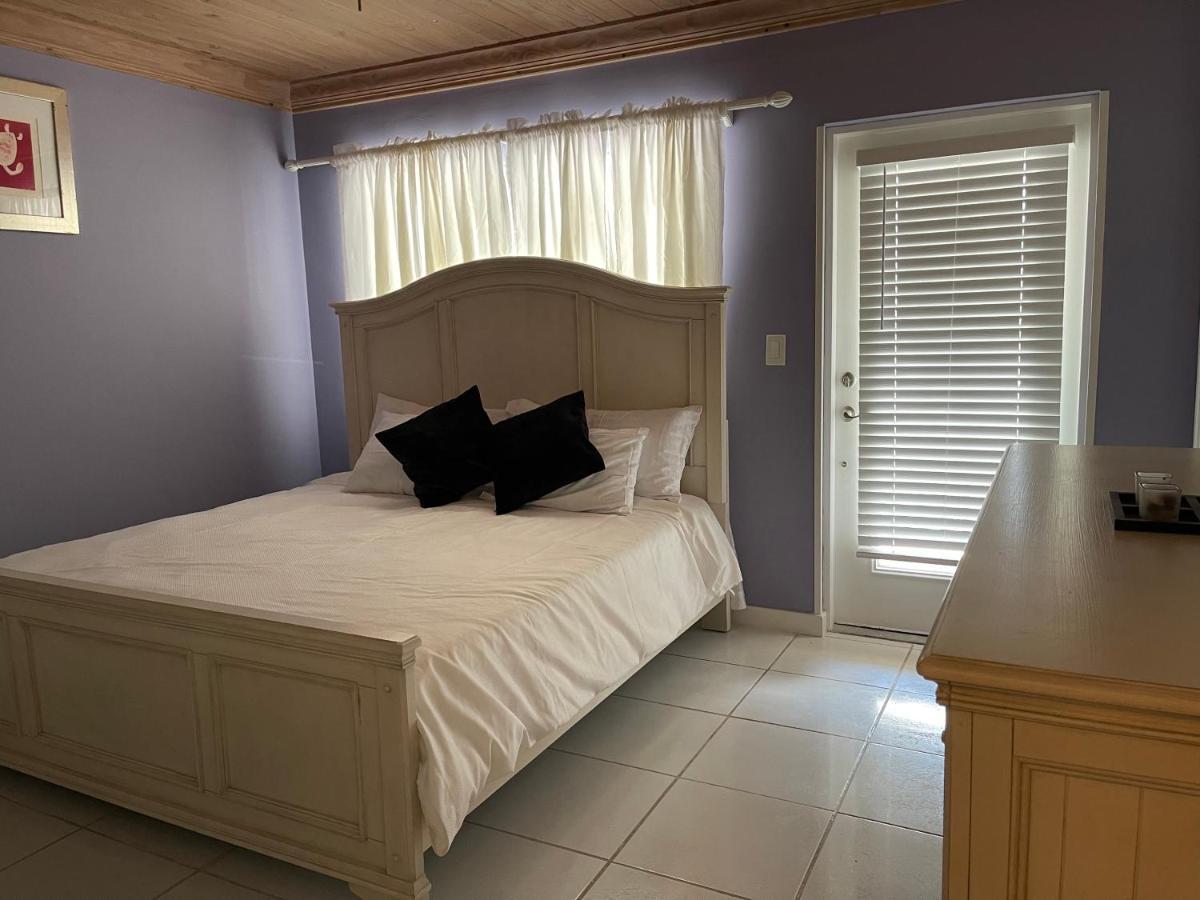 Sapphire Garden Townhouses جورج تاون المظهر الخارجي الصورة