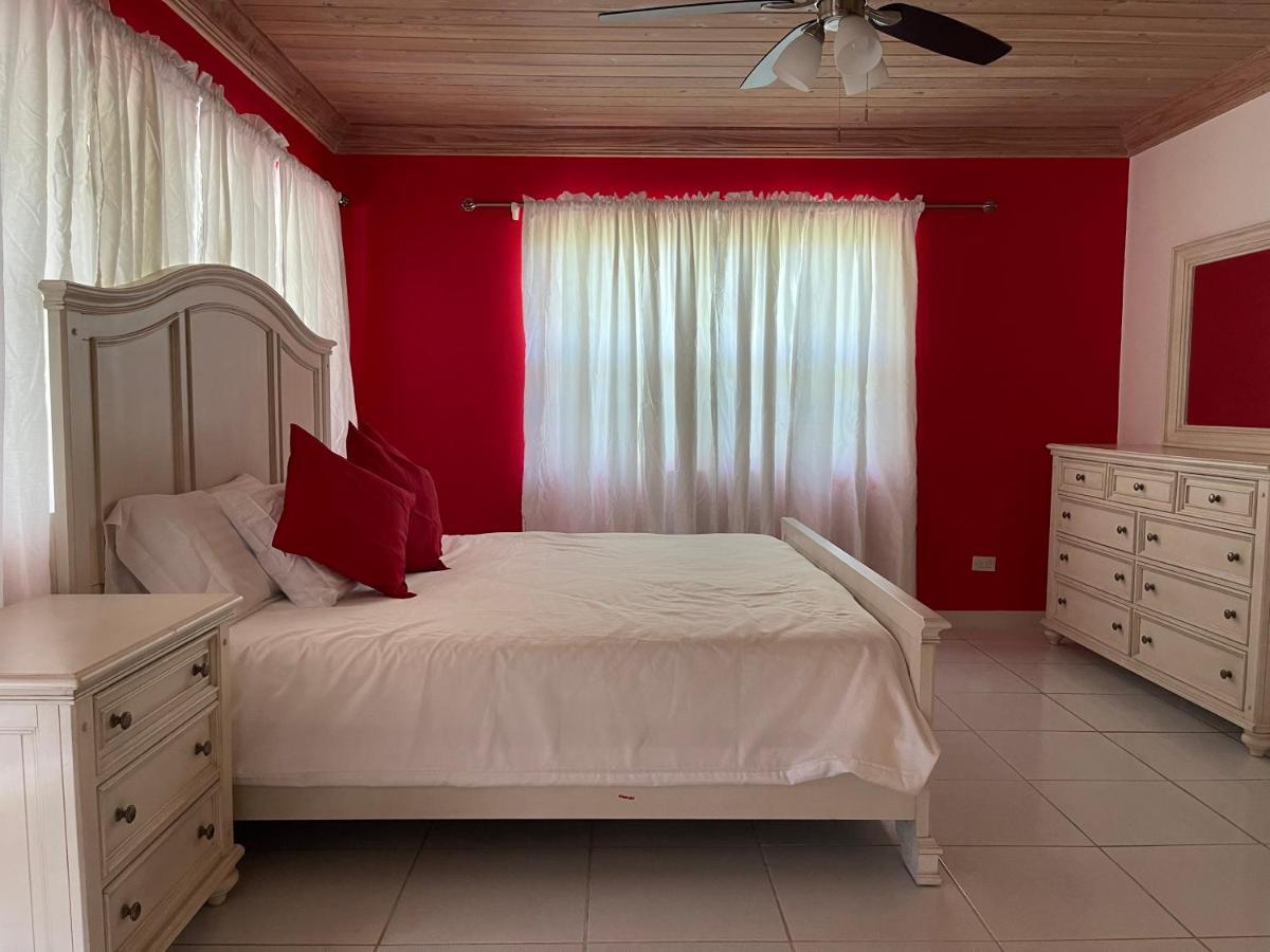 Sapphire Garden Townhouses جورج تاون المظهر الخارجي الصورة