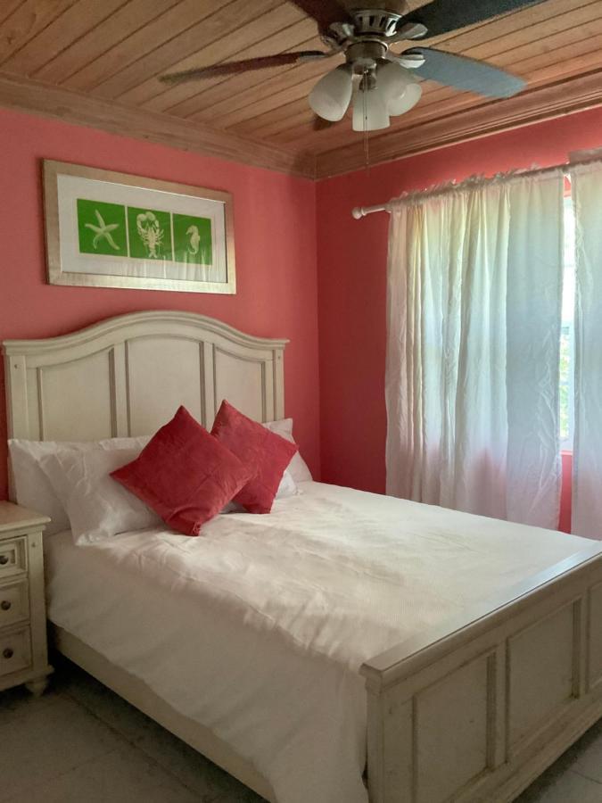 Sapphire Garden Townhouses جورج تاون المظهر الخارجي الصورة
